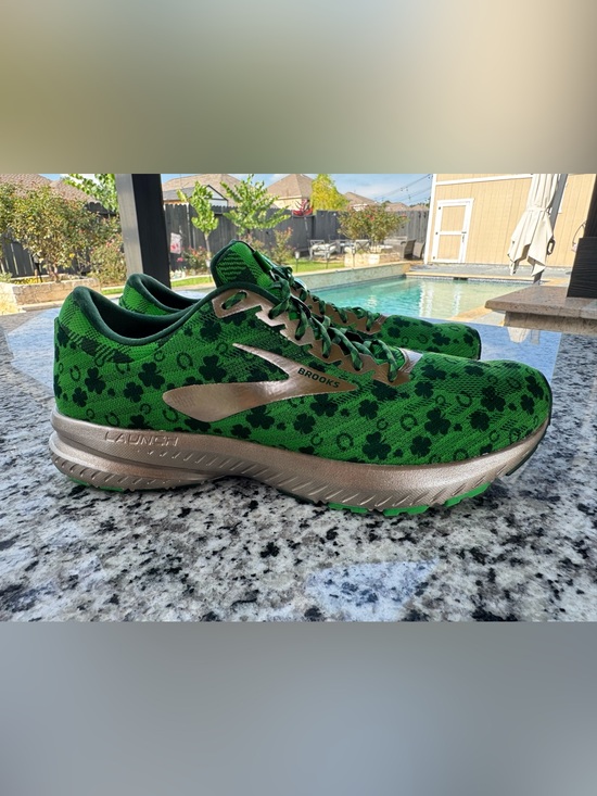 Brooks Other - Brooks Green Shamrock-Print Running Shoes with Metallic Gold Accents